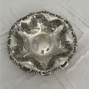 Vintage Mappin & Webb’s Princes Plate London & Sheffield Round Serving Dish Tray